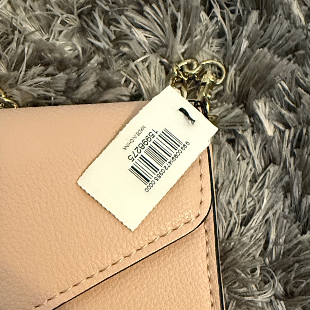 Express Crossbody Wallet on Chain - Picture 4 of 6